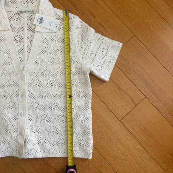 Abercrombie & Fitch Short Sleeve Crochet Style Polo - Picture 8 of 9